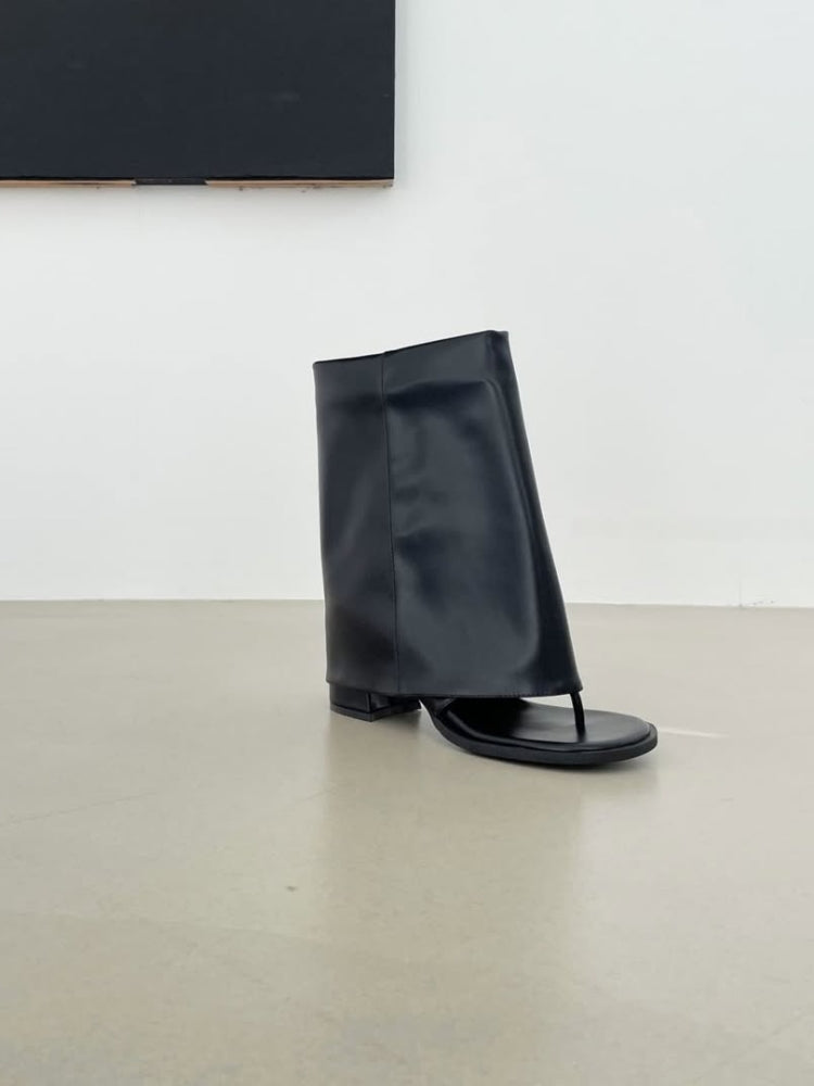 Black Open-Toe Flat Sandals