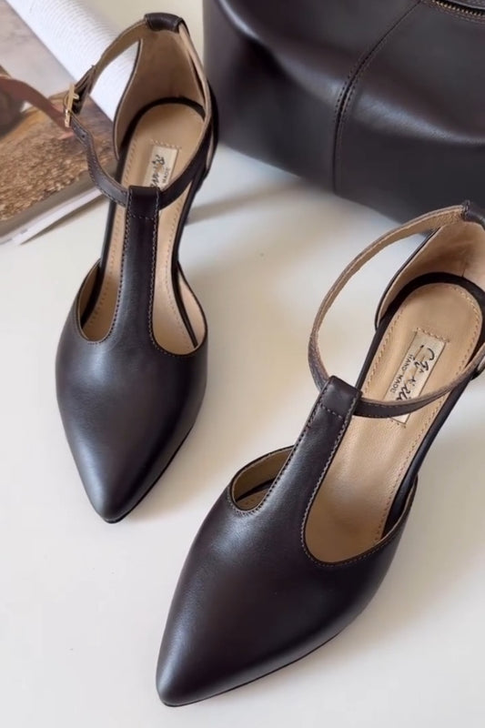 Black Leather Slingback Pointed-Toe Pumps