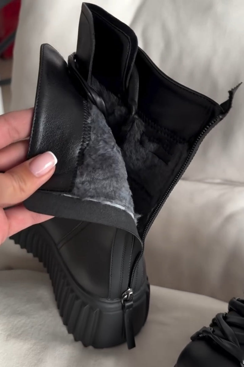 Black Combat Boots With Chunky Lug Sole