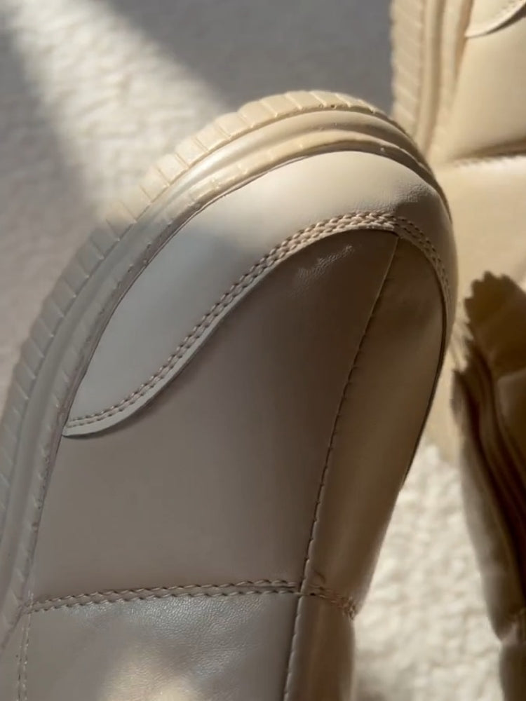 Flat-Soled Boots With Zipper