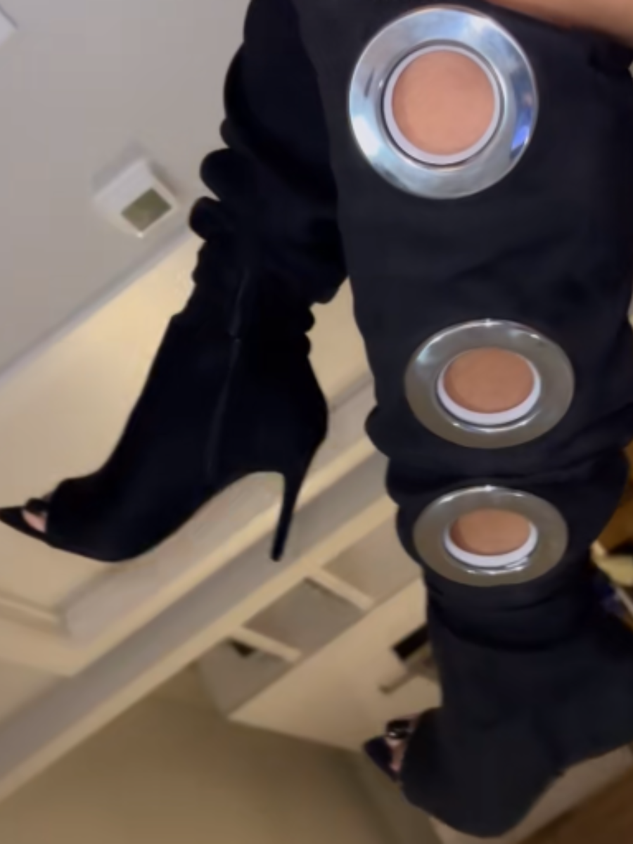 Metal Ring Open Toe Pumps