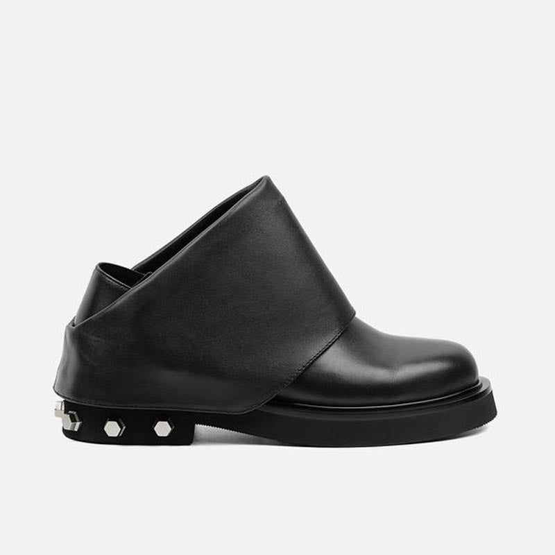 Fashion Round Head Studded Boots