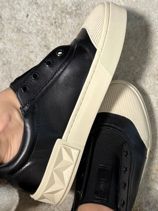 Black And White Casual Sneakers