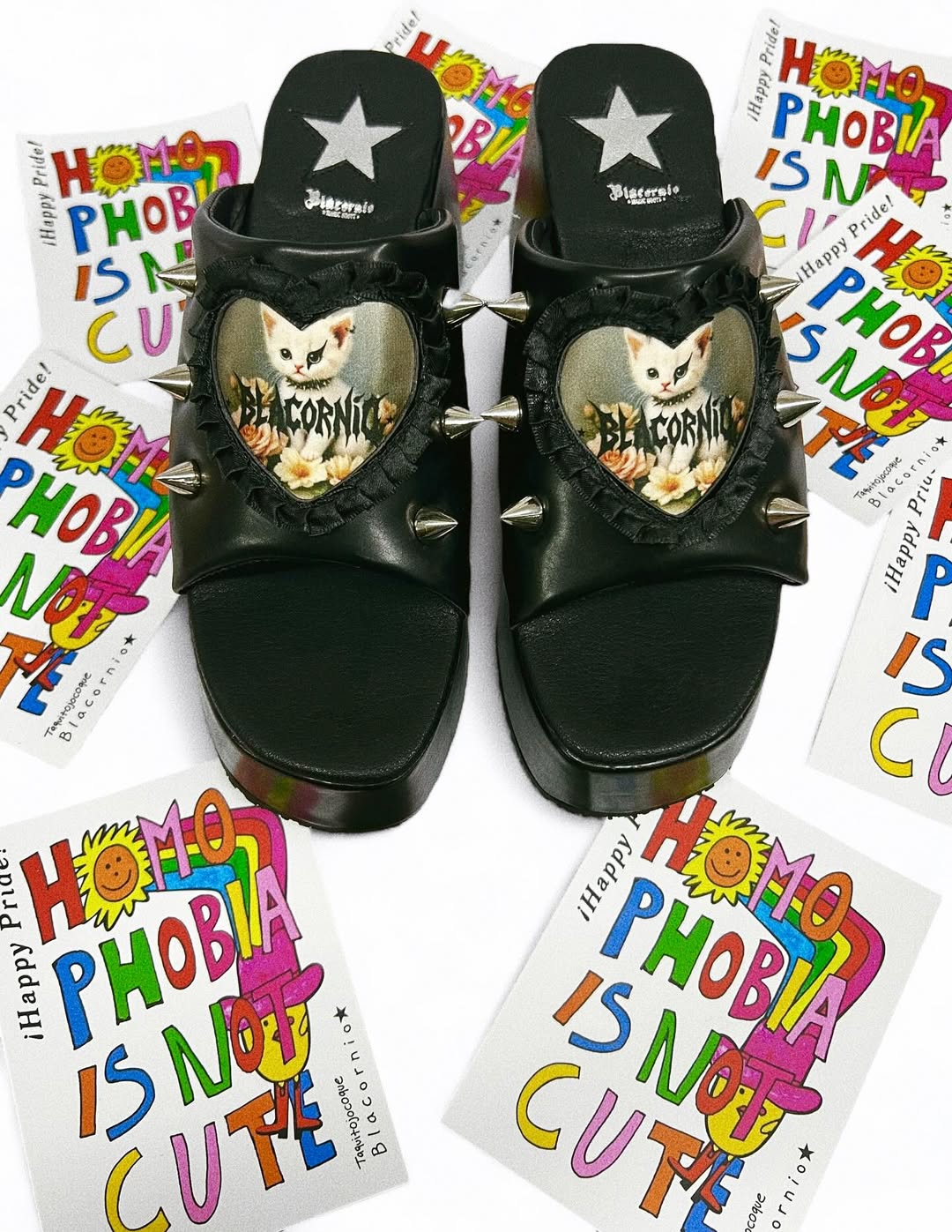 Black Open-toe Embroidered Cat Patch Sandals