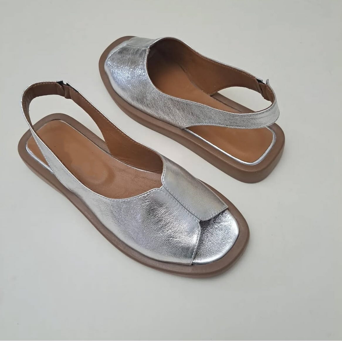 Two-tone Casual Sandals