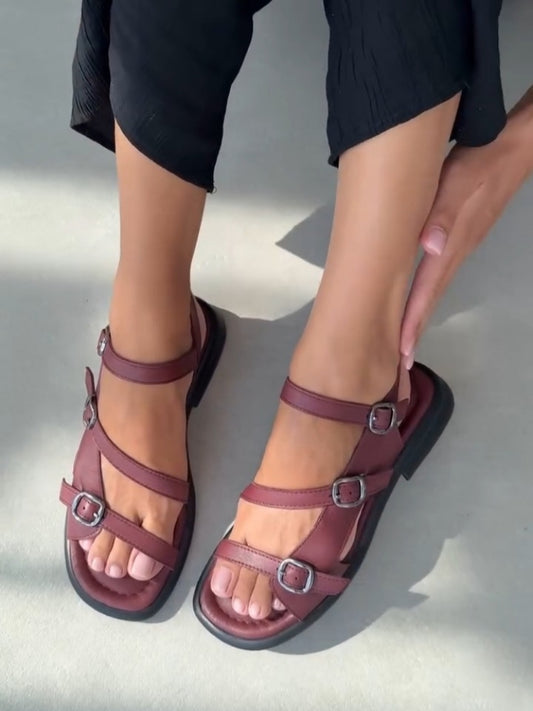 Burgundy Sandals With Three Straps And Buckle Embellishments