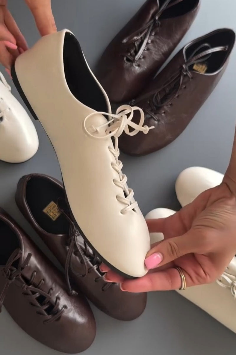 Leather Lace-Up Oxfords Set
