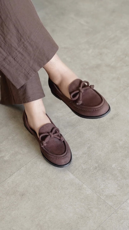 Suede Moccasin-Loafers With Bow Details