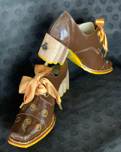 Curved-heel Lattice Boots With Ribbon Detail