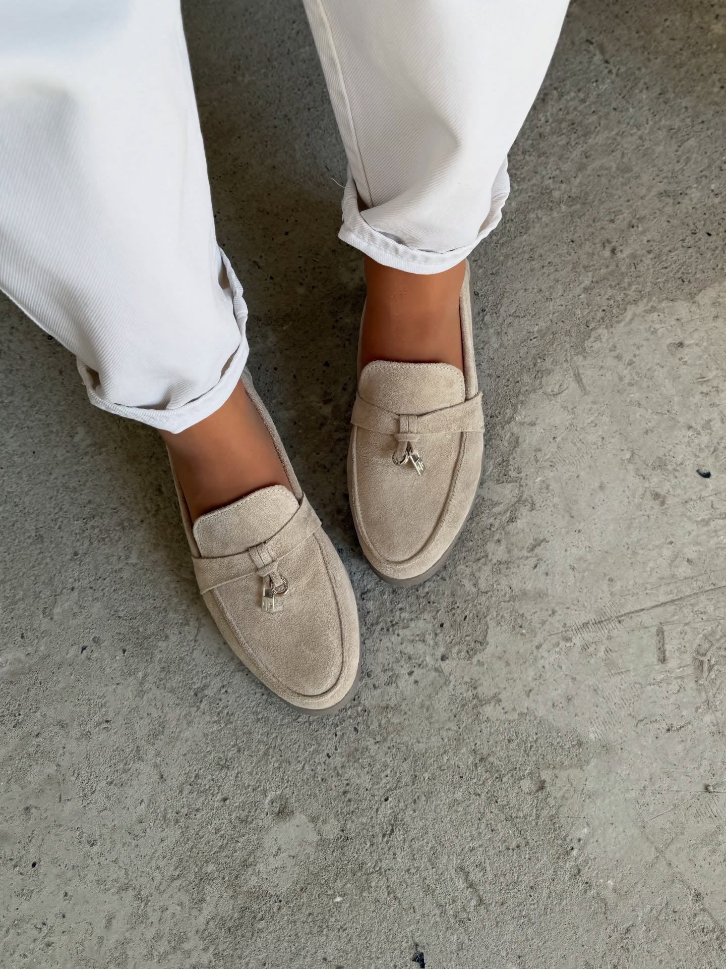 Multi-Color Loafers Circle Set