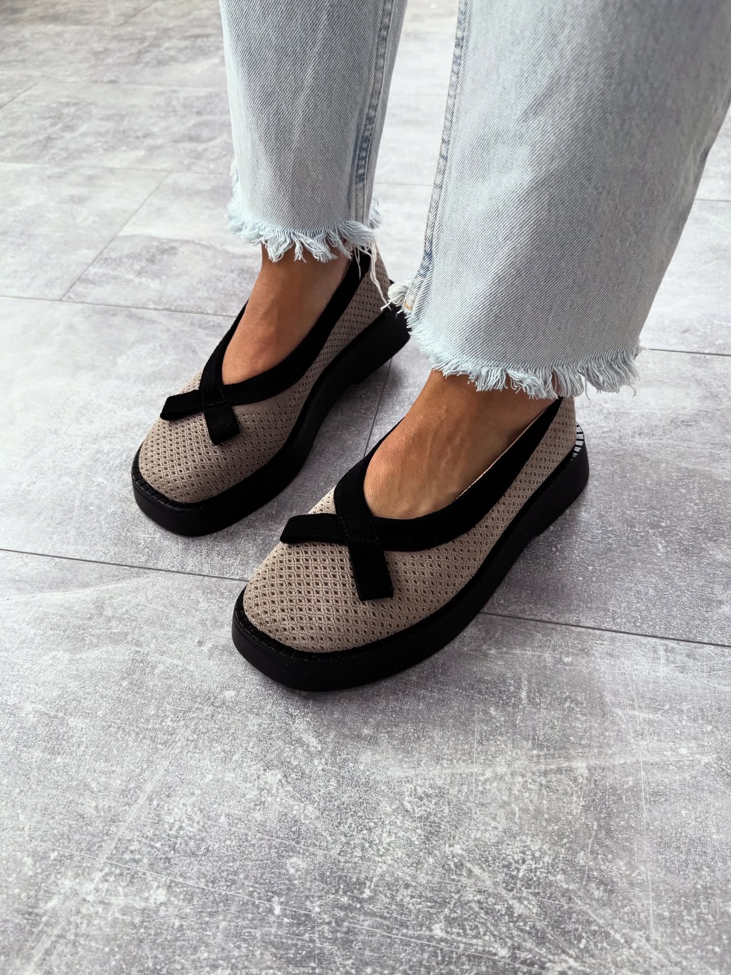 Mesh Platform Loafers With Bow Accent