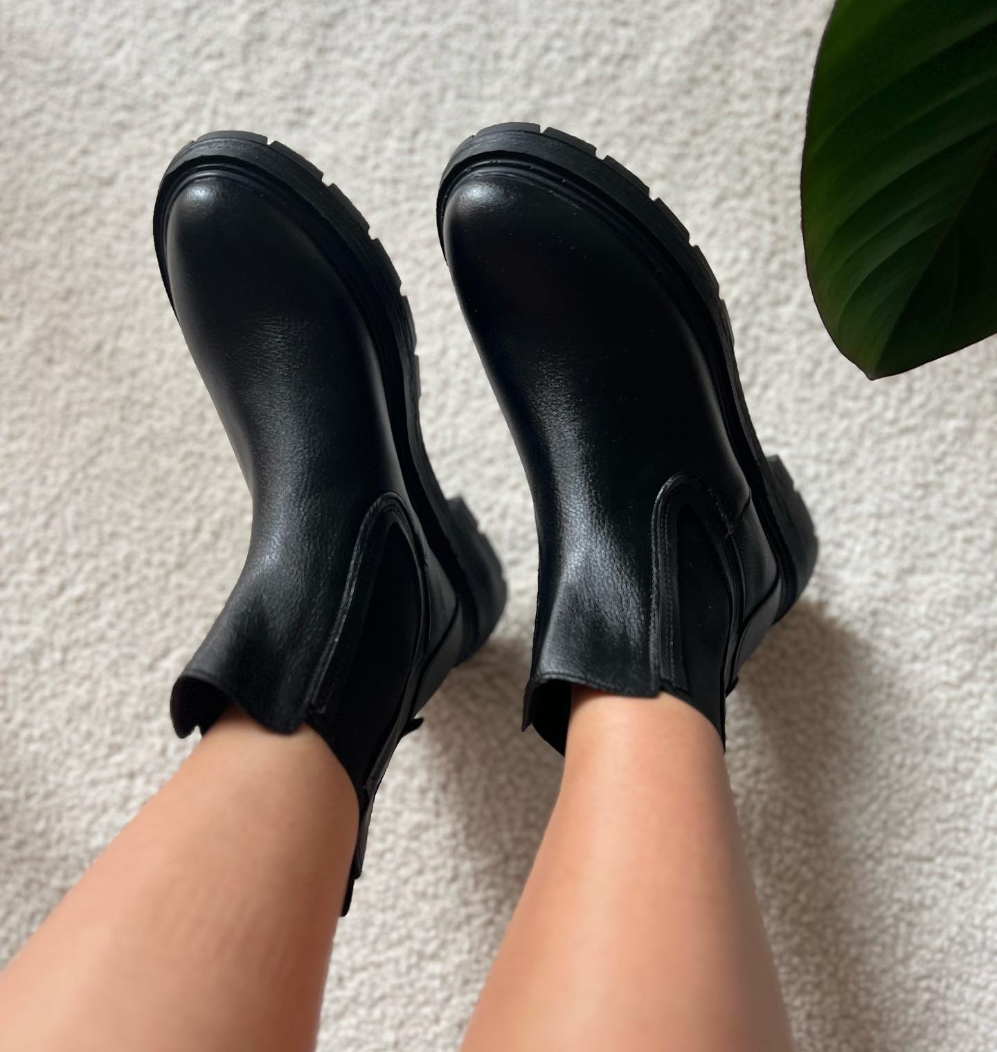 Black Leather Chelsea-Style Boots
