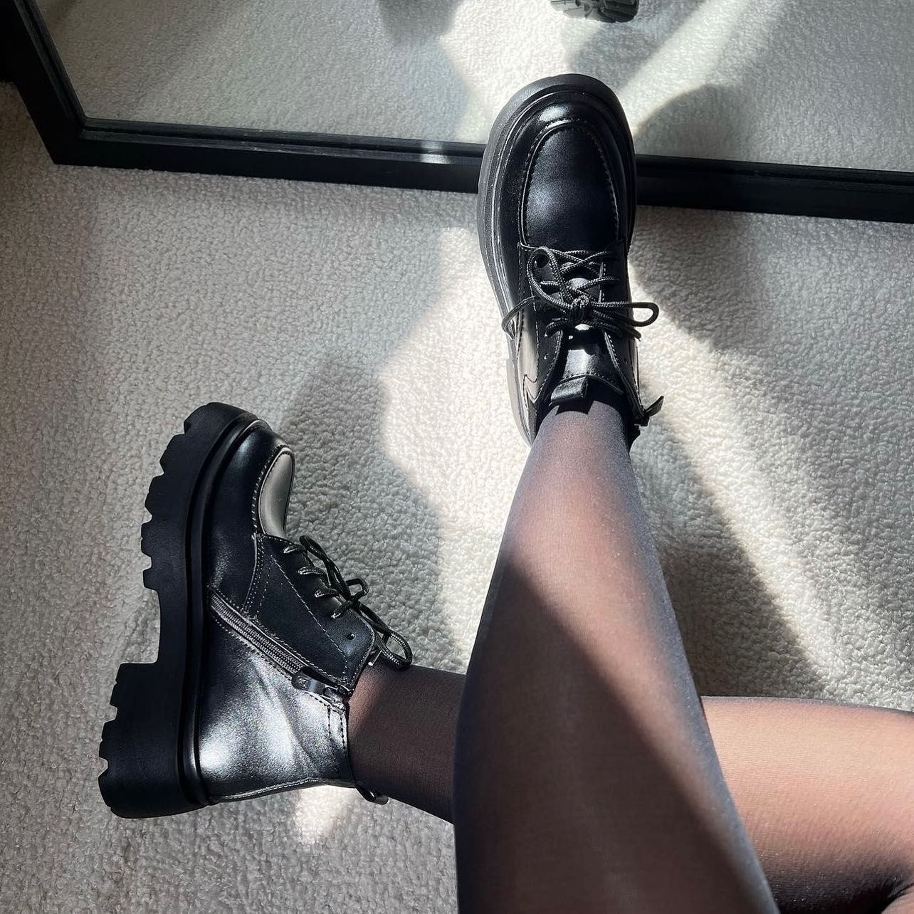 Black Platform Combat Boots With Laces