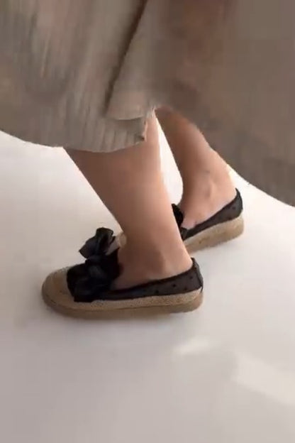 Bow-Accent Espa Moccasins