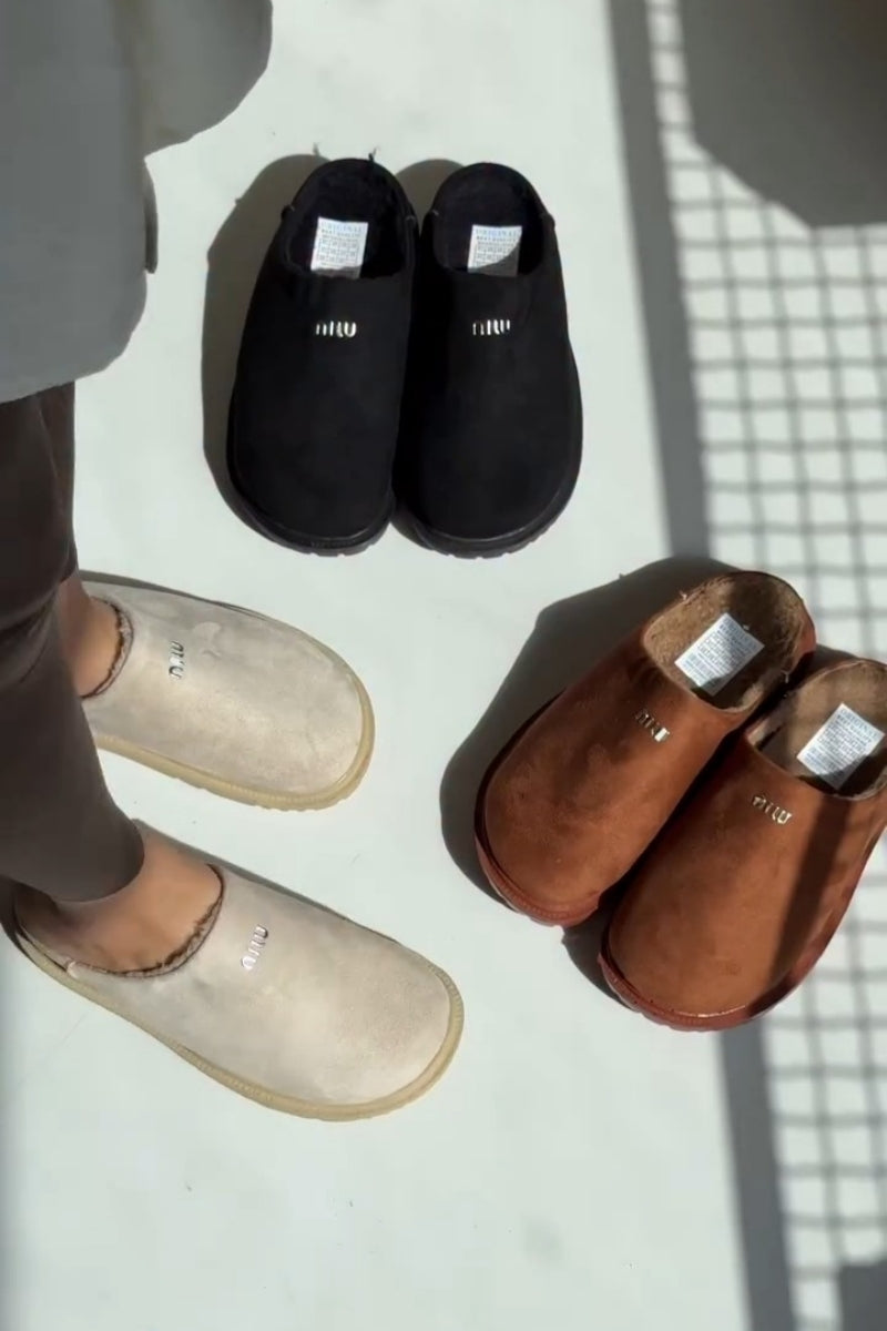 Minimalist Slip-On Sneakers Set