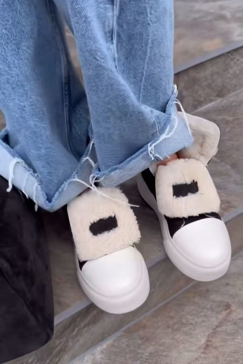 Black High-Top Sneakers With Faux Shearling Lining