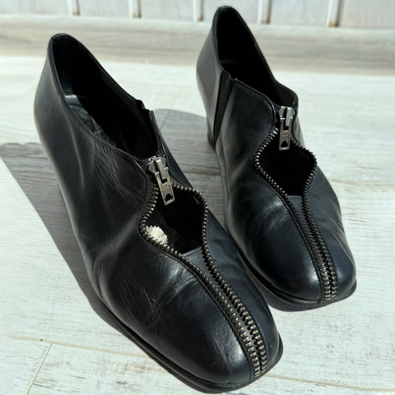 Zip-Front Thick-Heeled Shoes