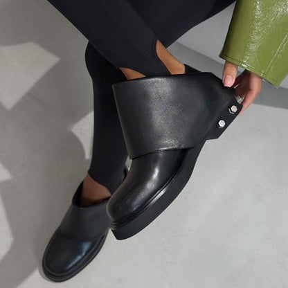 Fashion Round Head Studded Boots