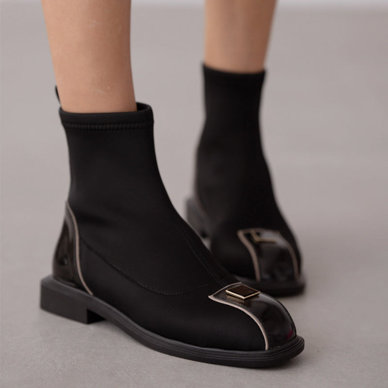 Square-shaped Accessory Details Women's Elastic Boots