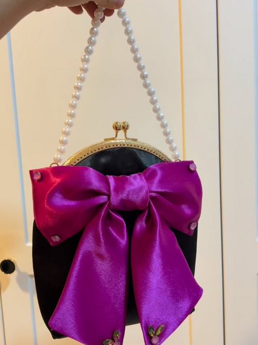 Pearl Chain Bow Detail Shoulder Bag