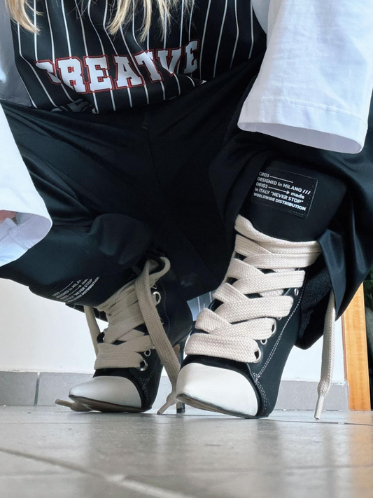 Leather Large Lace Point-Toe Pumps